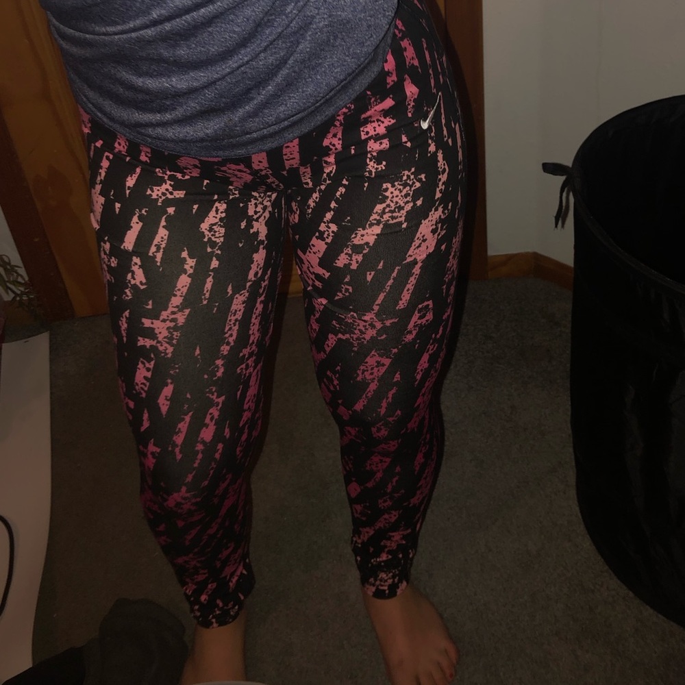 Nike leggings
